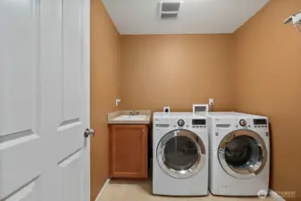 Utility Room upstairs