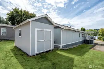 Large 8x16 storage shed