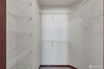 walk-in closet