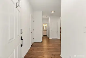 Entry, high ceilings, gleaming floors throughout.