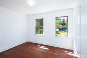 Upstairs bedroom #2
