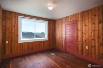 Upstairs bedroom #4