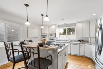 This kitchen can accommodate many chefs and "taste testers"