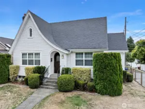 This is more than a house—it’s a home filled with character, comfort, and possibilities.