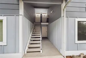 Front entry 14 stairs to unit