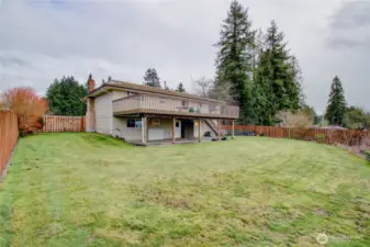 .29 acres - want a garden? There's plenty of space.