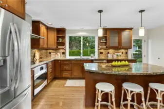 Large center island with eating bar