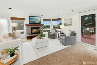 Bonus Room with access to back deck