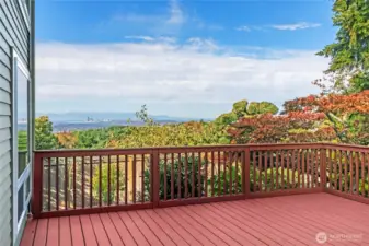 Come see the view in person. It's gorgeous