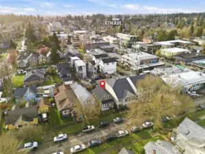 Located near major highways, shopping, dining, and everyday amenities!