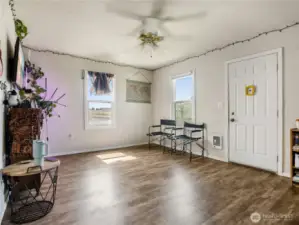 Front Room #3023