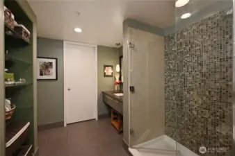 Glorious shower
