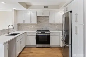 Dishwasher and microwave to be installed 10/31