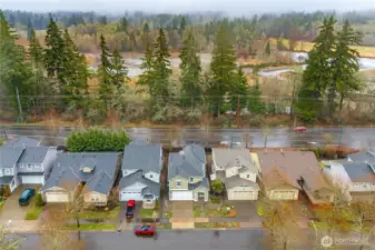 Home backs up to Old Hwy 99, which makes for one less neighbor