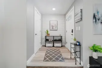 Open entry way