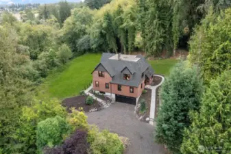 Welcome to your RARE and exclusive home only minutes from downtown Puyallup! Grass has been enhanced