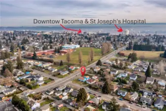 Walk to St. Joseph's hospital & short commute to downtown Tacoma!