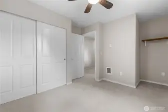 Bedroom 2 Closet & Nook