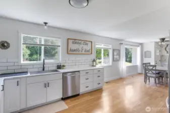 Easy flow floor plan