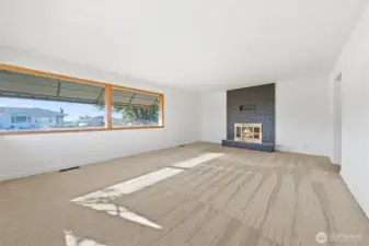 Huge living room to host the big game and holiday parties