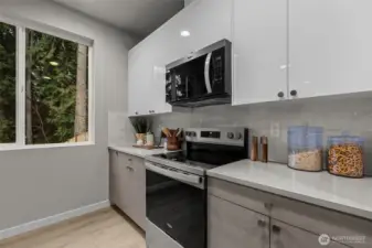 Interior pictures are of the model home. Individual home may vary in floorplan orientation and color scheme.