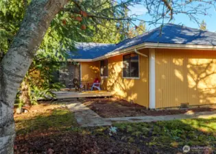 Outdoor deck off family room