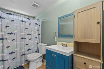 Guest Bathroom