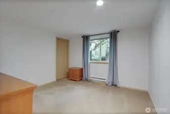 2nd Room