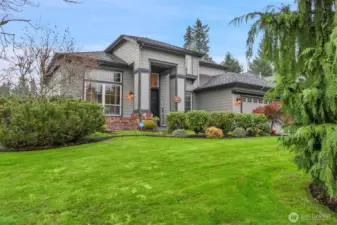 Beautiful home on large corner lot!