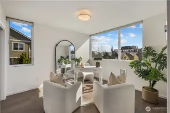 Upper Guest Bedroom/Office