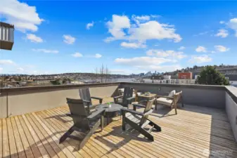 Rooftop deck