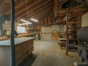 Then there is this crazy big workship and all set to go!