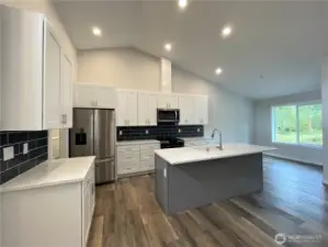 All pictures of previous build to depict features and quality