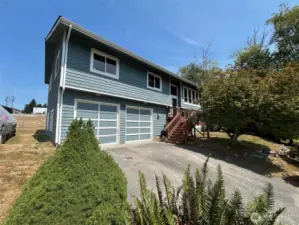 Spacious 4 bedroom 3 bath home on large lot has a ton to offer