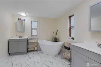 Over sized Soaking Tub
