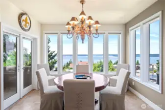Large kitchen nook area