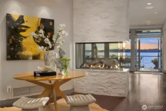 One of the finest estate style waterfront properties in all of Kirkland.Custom contemporary masterpiece on over one-half acre features high-end steel and concrete construction and artistic, professionally designed fixtures and finishes.