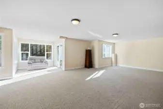 Private downstairs entrance to the side.