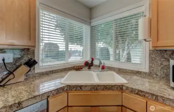Everyone loves a corner sink...