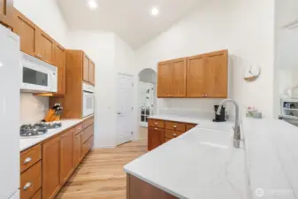 Kitchen with a breakfast bar, perfect for casual meals and entertaining.