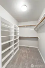Good sized Closet