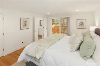 Sliders out to the private deck for morning coffee or evening relaxing.