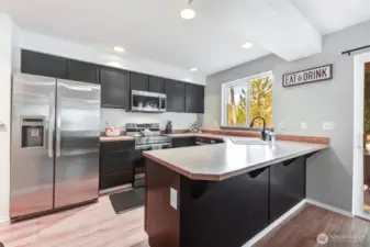 Stainless steel appliances stay