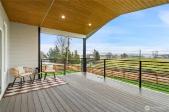 All seasons outdoor living space