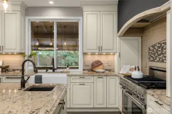 Beautifully designed kitchen with soft-close cabinets and quartz counters