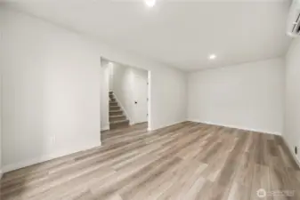 Photos of same plan home