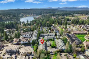 Fabulous location in Winslow off the beaten path!