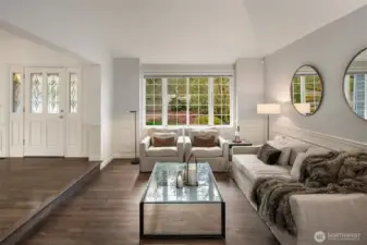 Living Room Toward Entry