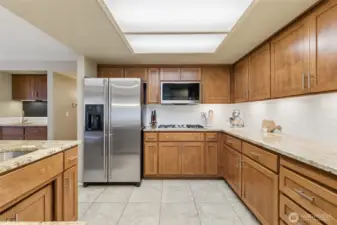 Kitchen with gas cooktop