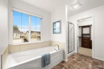 Soaking tub for the ultimate relaxation